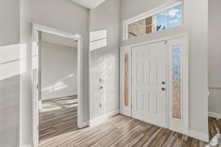 Image No.14-6 Bed Property for sale