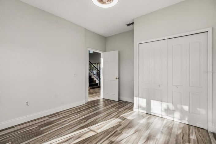 Image No.29-6 Bed Property for sale