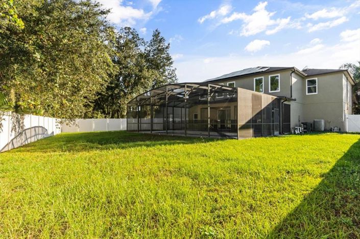 Image No.42-6 Bed Property for sale