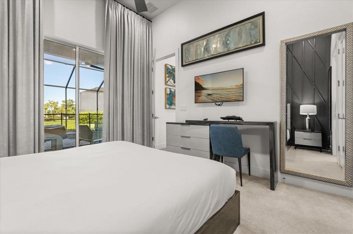 Image No.26-6 Bed Property for sale