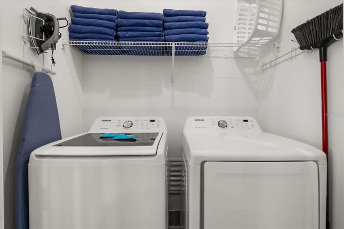 Image No.41-6 Bed Property for sale