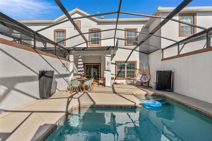 Image No.42-4 Bed Townhouse for sale