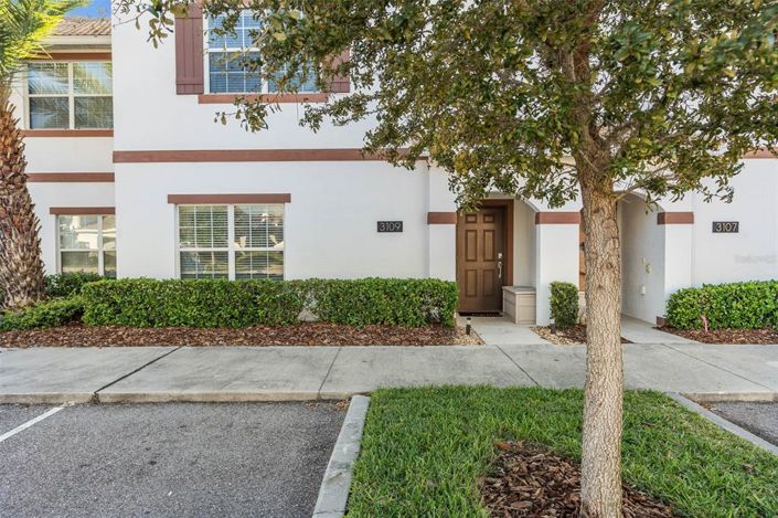 Image No.7-4 Bed Townhouse for sale