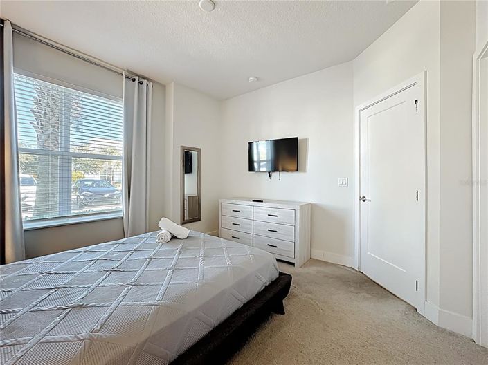 Image No.33-3 Bed Townhouse for sale