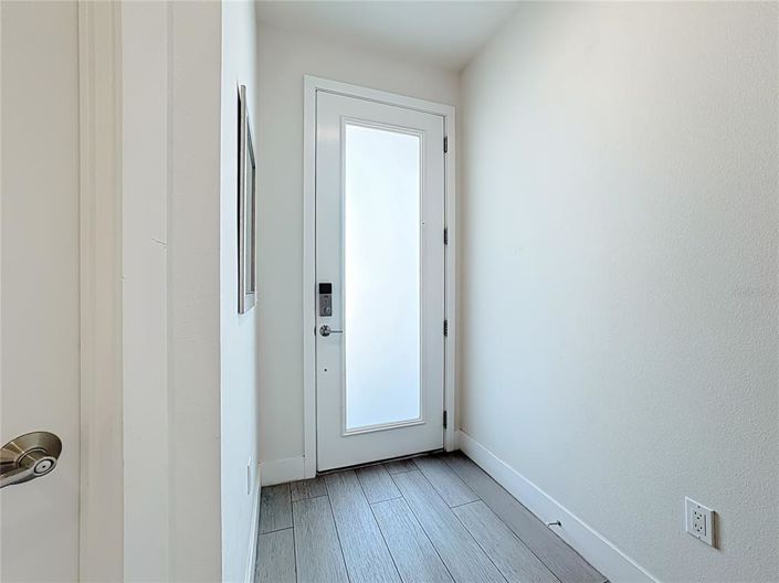 Image No.6-3 Bed Townhouse for sale