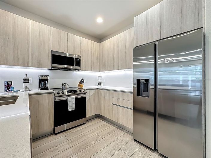 Image No.8-3 Bed Townhouse for sale