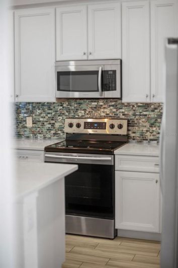 Image No.17-4 Bed Property for sale