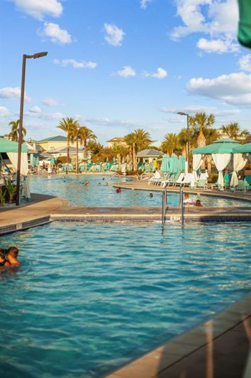 Image No.56-4 Bed Property for sale