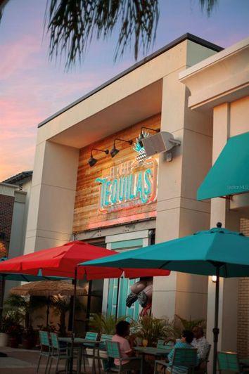 Image No.70-4 Bed Property for sale