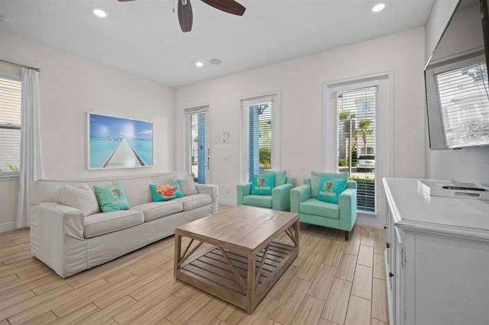 Image No.9-4 Bed Property for sale