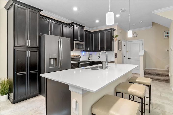 Image No.10-3 Bed Townhouse for sale