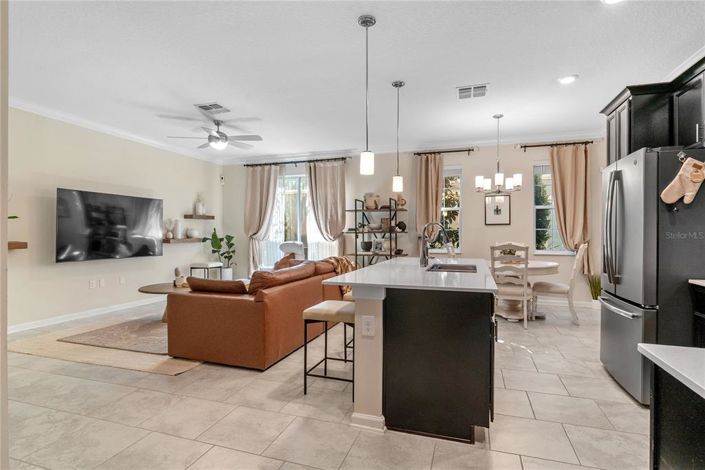 Image No.14-3 Bed Townhouse for sale