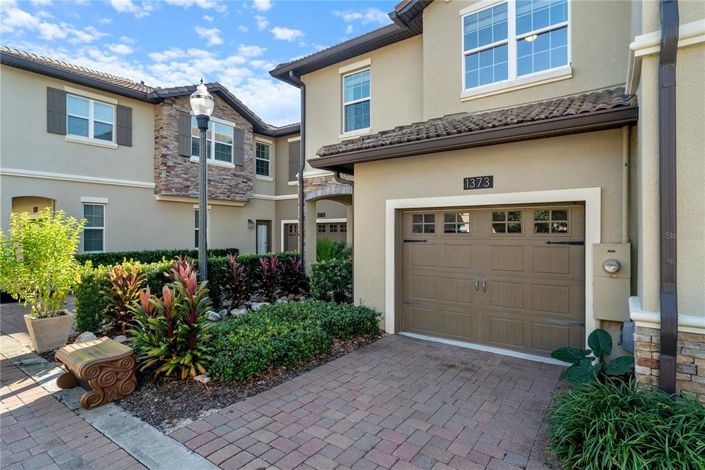 Image No.2-3 Bed Townhouse for sale