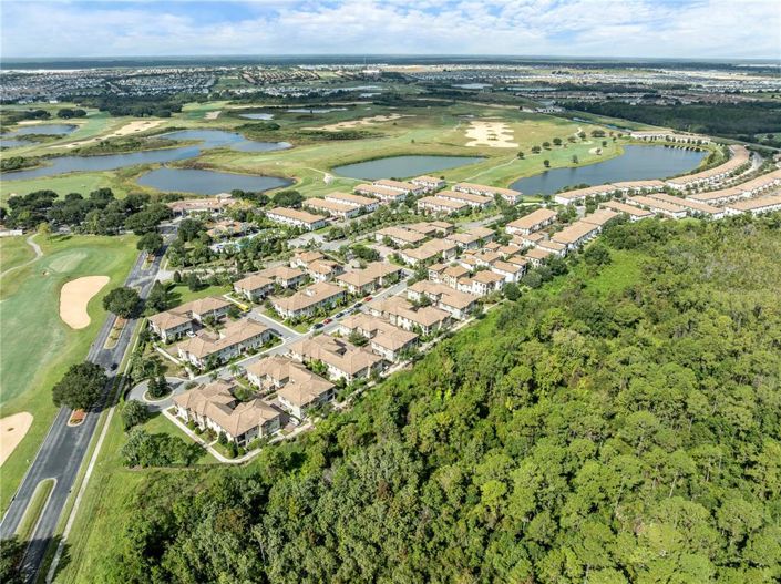 Image No.25-3 Bed Townhouse for sale