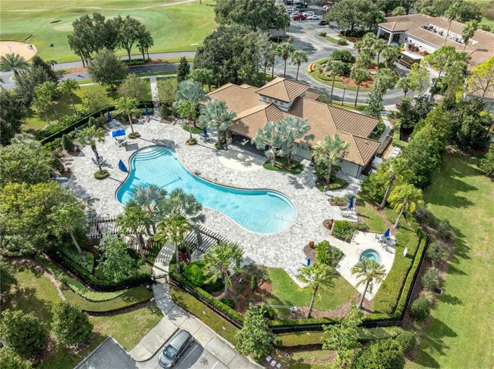 Image No.26-3 Bed Townhouse for sale