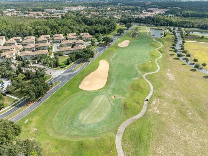 Image No.29-3 Bed Townhouse for sale