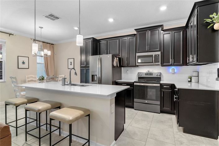 Image No.5-3 Bed Townhouse for sale