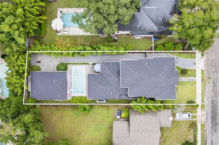 Image No.31-5 Bed Property for sale