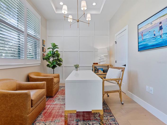 Image No.4-5 Bed Property for sale