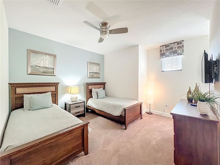 Image No.11-3 Bed Townhouse for sale