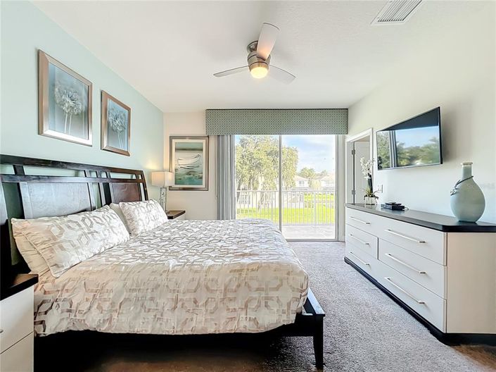 Image No.14-3 Bed Townhouse for sale