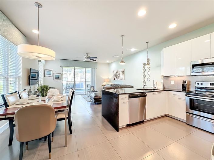 Image No.4-3 Bed Townhouse for sale