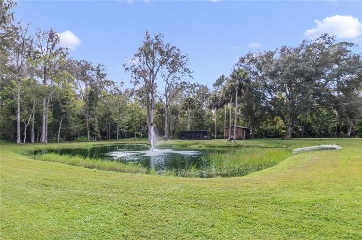 Image No.5-3 Bed Property for sale