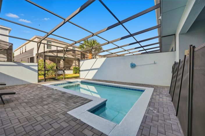 Image No.31-5 Bed Townhouse for sale