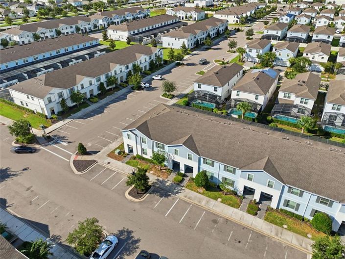 Image No.36-5 Bed Townhouse for sale