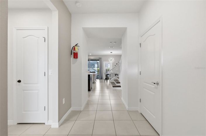 Image No.5-5 Bed Townhouse for sale