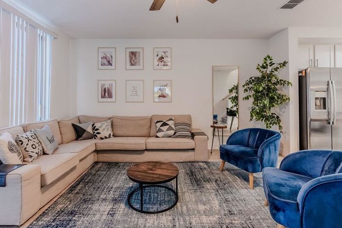 Image No.14-4 Bed Townhouse for sale