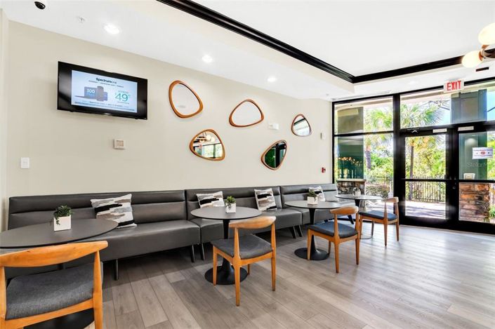 Image No.28-2 Bed Property for sale