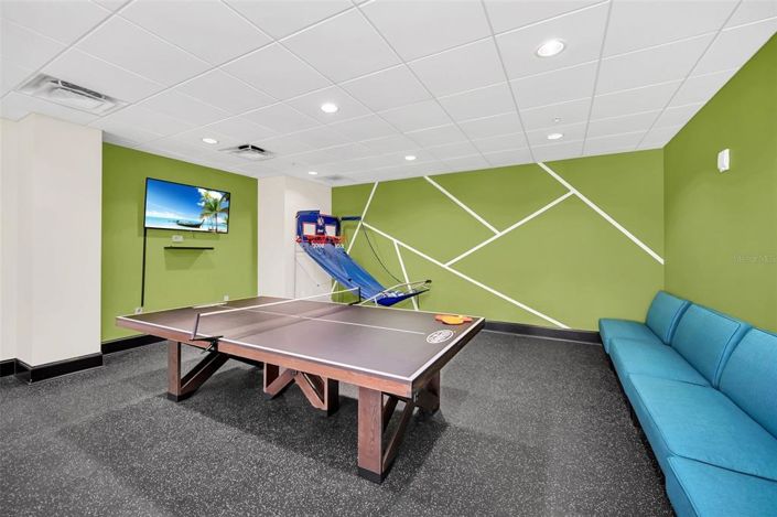 Image No.37-2 Bed Property for sale