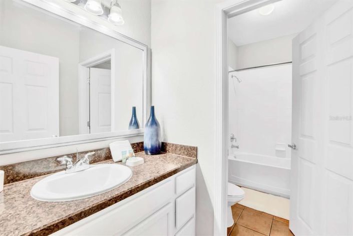 Image No.16-3 Bed Property for sale