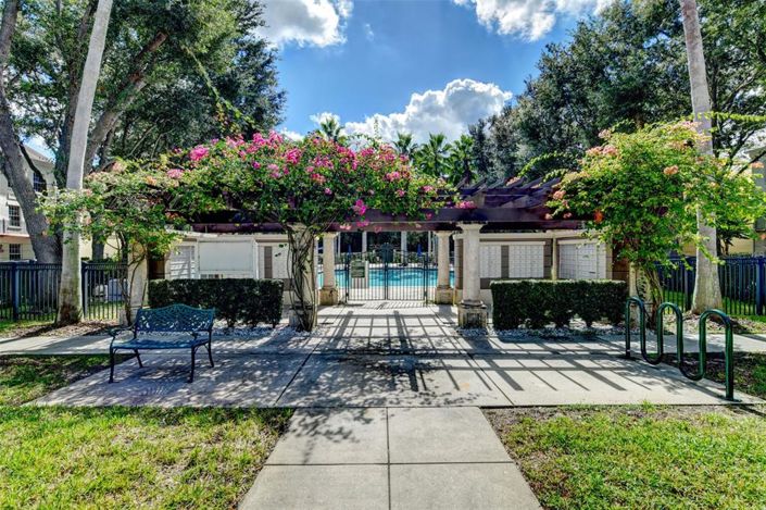 Image No.42-3 Bed Property for sale