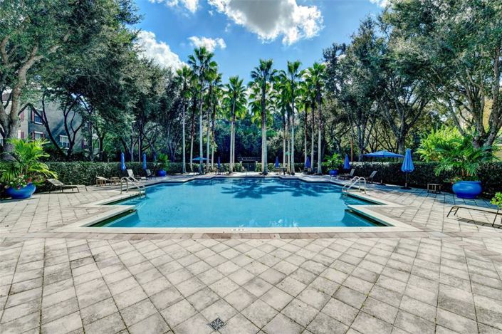 Image No.43-3 Bed Property for sale