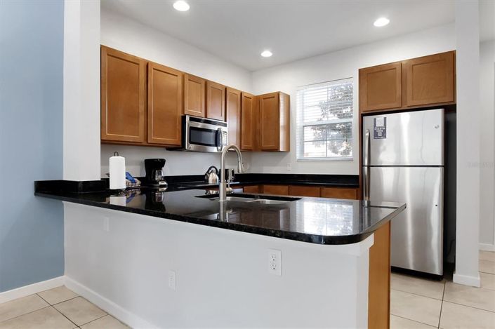 Image No.7-2 Bed Townhouse for sale