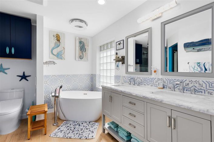 Image No.15-3 Bed Property for sale