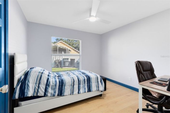 Image No.19-3 Bed Property for sale