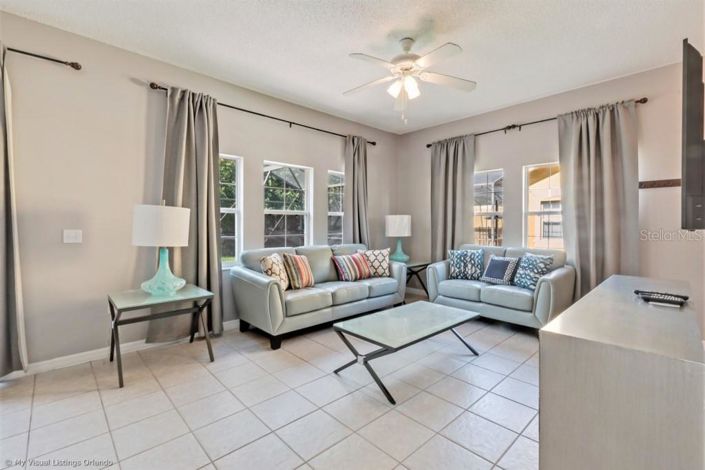 Image No.3-4 Bed Townhouse for sale