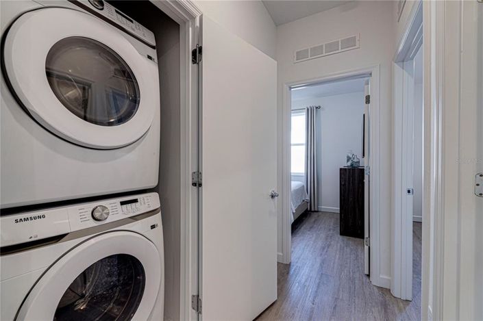 Image No.33-5 Bed Townhouse for sale