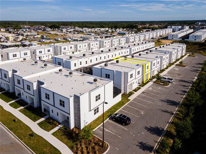 Image No.55-5 Bed Townhouse for sale