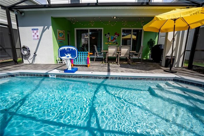 Image No.61-5 Bed Property for sale