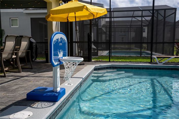 Image No.64-5 Bed Property for sale