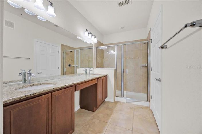 Image No.22-2 Bed Property for sale