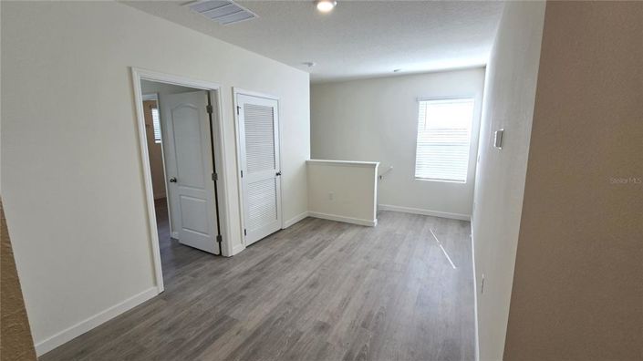 Image No.25-5 Bed Property for sale