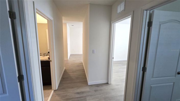 Image No.30-5 Bed Property for sale