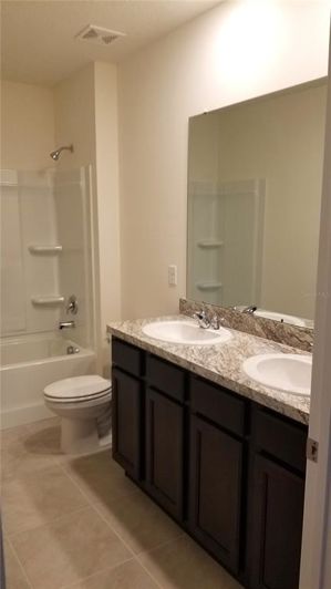 Image No.31-5 Bed Property for sale