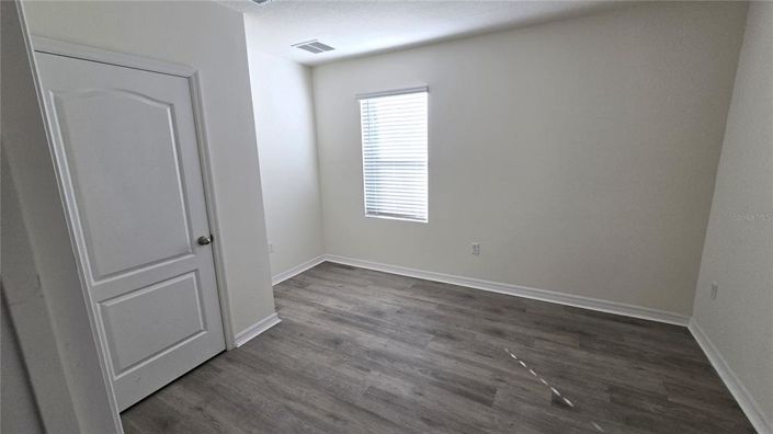 Image No.32-5 Bed Property for sale