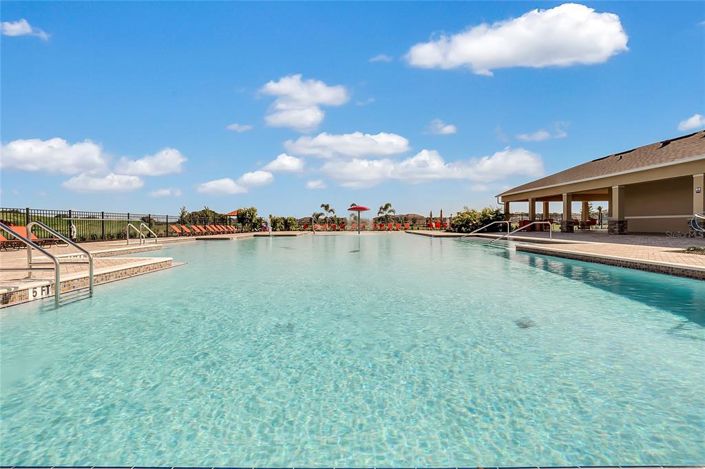 Image No.41-5 Bed Property for sale